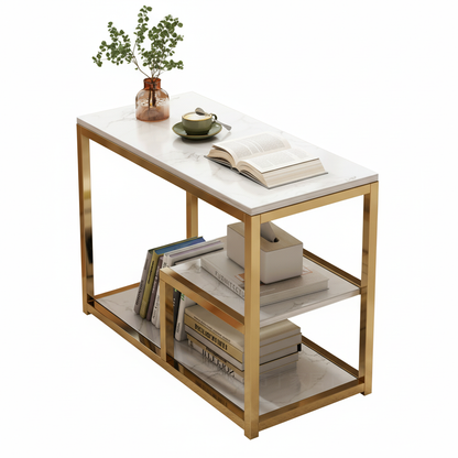 Mesa lateral dorada mármol para tocadiscos y sofá en living moderno.